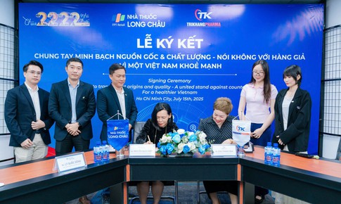 Tr&#237; Khang Pharma đồng h&#224;nh c&#249;ng Long Ch&#226;u trong Li&#234;n minh minh bạch – Hướng tới thị trường chăm s&#243;c sức khỏe an to&#224;n v&#224; ch&#237;nh trực cho người Việt