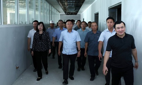 Phó Thủ tướng: Quyết tâm, nỗ lực đưa 2 Bệnh viện tại Hà Nam vào sử dụng trước ngày 30/11