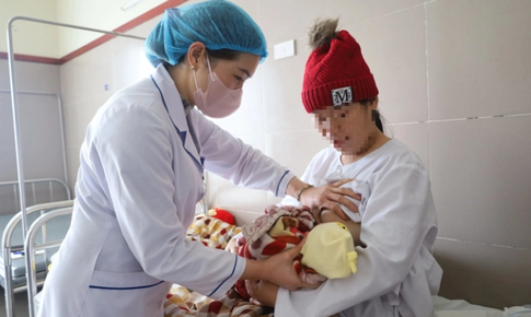 Chăm sóc sức khỏe sinh sản toàn diện: Hộ sinh tuyến xã và những dịch vụ thiết yếu năm 2025
