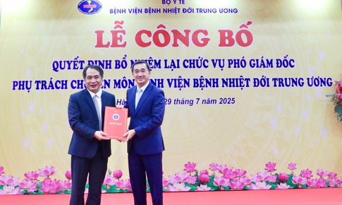 BSCKII Nguyễn Trung Cấp tiếp tục được bổ nhiệm làm Phó Giám đốc chuyên môn Bệnh viện Bệnh nhiệt đới TW