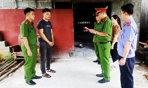 Chặn đứng hai tấn lợn nhiễm dịch tả ch&#226;u Phi sắp ra chợ