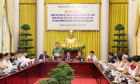 Công bố Lệnh của Chủ tịch nước về 16 Luật, Pháp lệnh vừa được Quốc hội, UBTVQH thông qua