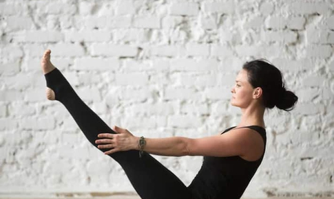 5 tư thế yoga dễ dàng giúp cải thiện sức mạnh cơ bắp
