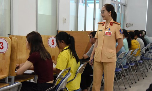 Hà Nội: Cứ 10 người thi bằng lái xe thì có đến 6 người trượt, nguyên nhân do đâu?