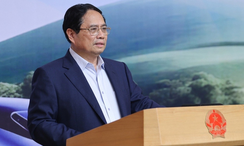 Thủ tướng yêu cầu chú trọng tái định cư, giải phóng mặt bằng cho các dự án đường sắt