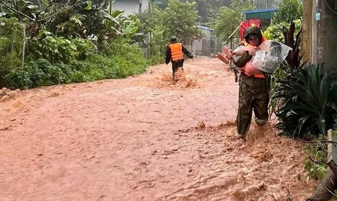 Thủ tướng chỉ đạo khẩn trương khắc phục hậu quả lũ qu&#233;t, sạt lở đất ở Điện Bi&#234;n