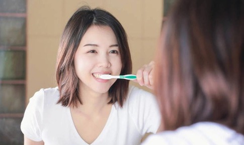 Răng khỏe - nướu xinh: Bộ đ&#244;i đồng h&#224;nh cho nụ cười tỏa s&#225;ng