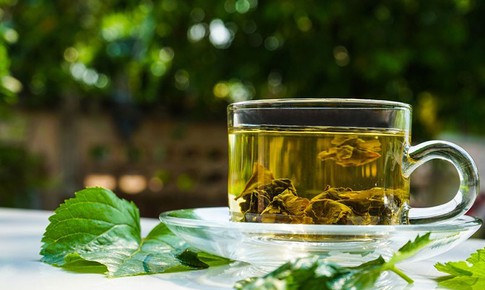3 c&#244;ng thức tr&#224; l&#225; d&#226;u gi&#250;p bổ phổi, dưỡng da