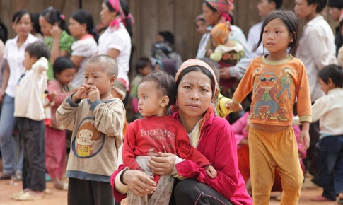 Đề xuất hỗ trợ tiêm chủng và sữa bột cho bà mẹ dân tộc thiểu số nghèo