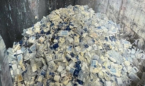 Tiêu hủy hơn 1 tấn mỹ phẩm Obagi không đạt chất lượng