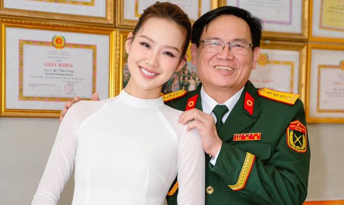 Gia thế nàng hậu quê Cần Thơ thi Miss World: Bố là đại tá, mẹ bác sĩ