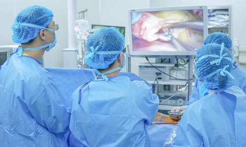 Đ&#227; c&#243; h&#224;ng ngh&#236;n bệnh nh&#226;n tim mạch được phẫu thuật tim nội soi 3D