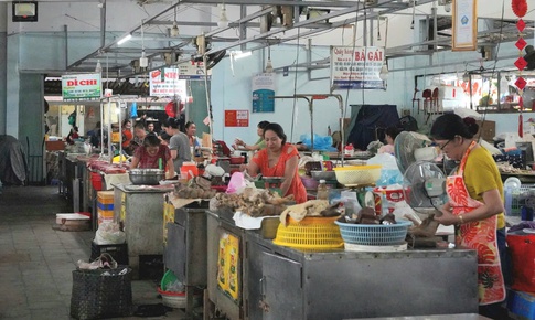 Ng&#224;nh y tế TP Huế khuyến c&#225;o người d&#226;n kh&#244;ng &#39;tẩy chay&#39; thịt lợn