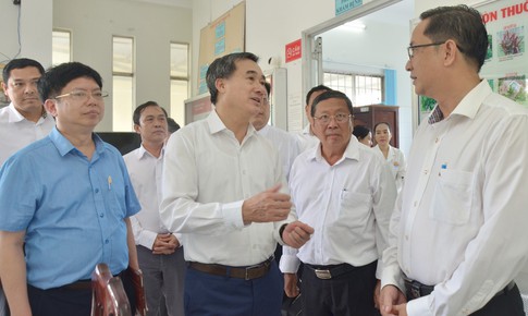 Bộ Y tế kiểm tra việc sắp xếp tổ chức cơ sở y tế khi thực hiện ch&#237;nh quyền địa phương 2 cấp 
