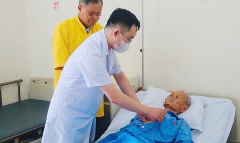 Cụ &#244;ng 96 tuổi su&#253;t mất mạng sau khi bị ng&#227; ở nh&#224;