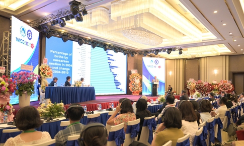 Estinfo đồng h&#224;nh c&#249;ng Hội nghị Sản Phụ khoa To&#224;n quốc 2025: N&#226;ng tầm sức khỏe phụ nữ Việt
