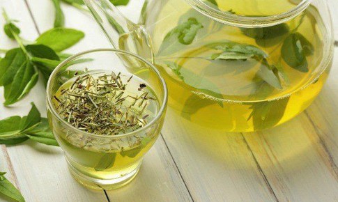 5 loại trà từ cỏ ngọt dưỡng nhan, kiểm soát cân nặng