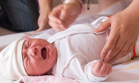 Lồng ruột ở trẻ nhỏ: Ph&#225;t hiện muộn nguy hiểm đến t&#237;nh mạng