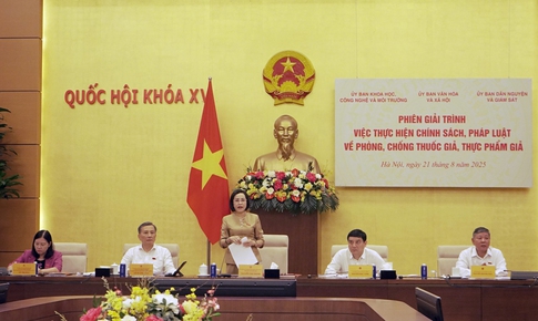 Phòng chống thuốc giả, thực phẩm giả là nhiệm vụ tiên quyết bảo vệ sức khỏe nhân dân