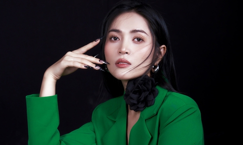 Ca sĩ Duyên Quỳnh: 'Viết tiếp câu chuyện hoà bình từng bị từ chối biểu diễn vì... không nổi tiếng'