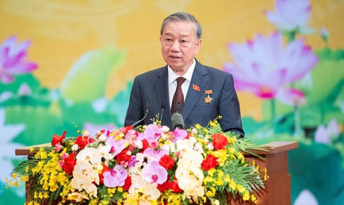 Toàn văn phát biểu của Tổng Bí thư Tô Lâm tại Hội nghị gặp mặt các thế hệ ĐBQH qua các thời kỳ