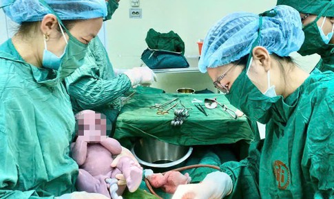 Sản phụ su&#253;t mất mạng v&#236; vi&#234;m tụy cấp do mỡ m&#225;u tăng cao