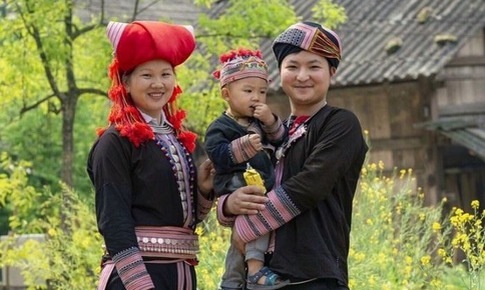 Gần 7.000 b&#224; mẹ d&#226;n tộc thiểu số được hỗ trợ sinh đẻ an to&#224;n
