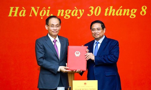 Giao quyền Bộ trưởng Bộ Ngoại giao cho ông Lê Hoài Trung
