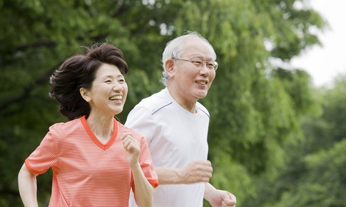 Kéo dài tuổi thọ bằng cách sống lạc quan, vui vẻ
