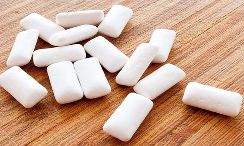 7 c&#225;ch giảm ợ n&#243;ng kh&#244;ng cần d&#249;ng thuốc