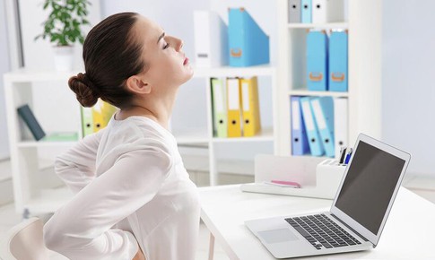 Cảnh b&#225;o 6 nguy&#234;n nh&#226;n g&#226;y tho&#225;t vị đĩa đệm ở người trẻ