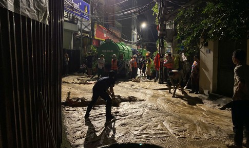 Nguyên nhân bùn nhão phun trào trong đêm tại ngõ Núi Trúc (Hà Nội)