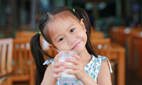 Ra mắt sữa tươi Moozi 'chuẩn 10 không ưu việt, khác biệt từ thiên nhiên'