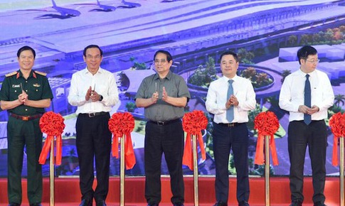 Chuẩn bị lễ khởi c&#244;ng, kh&#225;nh th&#224;nh c&#244;ng tr&#236;nh quy m&#244; lớn tại 80 điểm cầu to&#224;n quốc