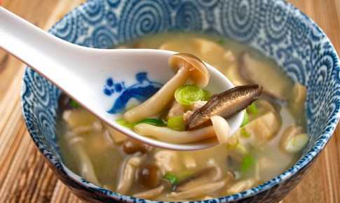 Gợi ý một số món ăn mềm dễ nấu cho người cao tuổi