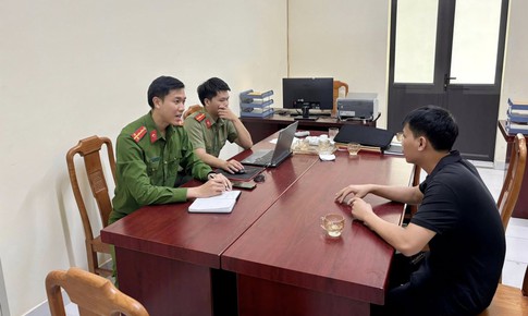 Đăng tin sai sự thật về giải quyết thủ tục hành chính, 2 thanh niên bị triệu tập