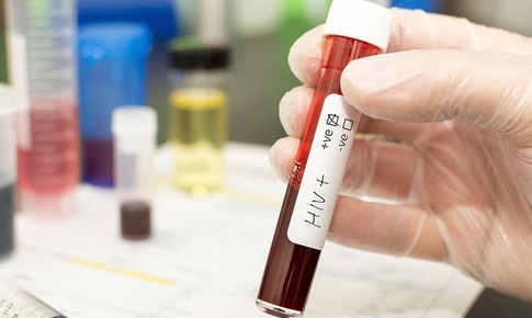 Phát hiện HIV ở thai phụ khi chuyển dạ: Thách thức và nguy cơ tiềm ẩn