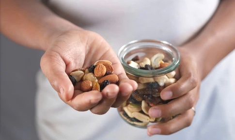 C&#225;c loại hạt tốt cho người bị mất ngủ