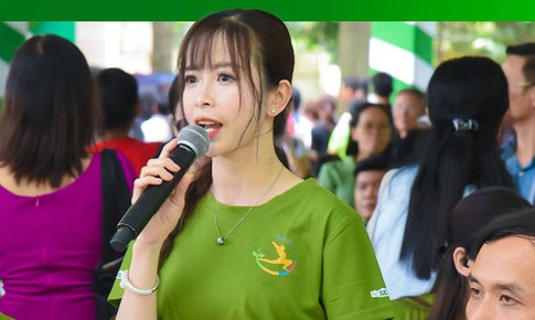 Ch&#226;u Tuyết V&#226;n lần đầu l&#224;m Gi&#225;m khảo &#39;T&#212;I KHỎE ĐẸP HƠN&#39; Lần 4: Hoa kh&#244;i l&#224;ng v&#245; truyền cảm hứng bứt ph&#225;