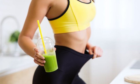 5 loại sinh tố giúp giảm mỡ bụng nhanh hơn gập bụng