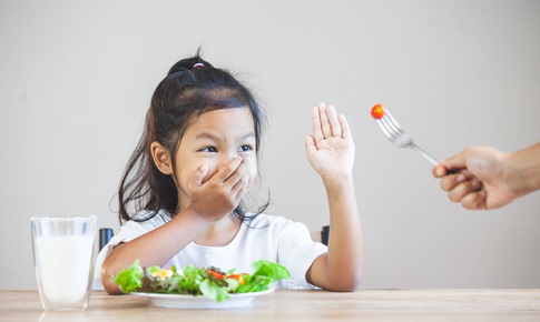 B&#225;c sĩ chia sẻ việc chế biến m&#243;n ăn an to&#224;n, đảm bảo dinh dưỡng cho trẻ biếng ăn