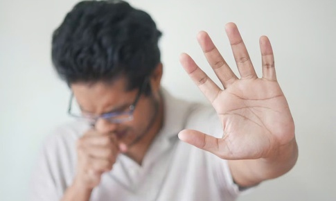 Người nhiễm HIV cần làm gì để phòng tránh lao tái phát?