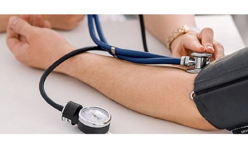 HIV làm tăng nguy cơ mắc bệnh tim mạch, làm thế nào để sống khỏe mạnh?