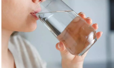 5 c&#225;ch đơn giản giảm đau do trĩ hiệu quả tại nh&#224;