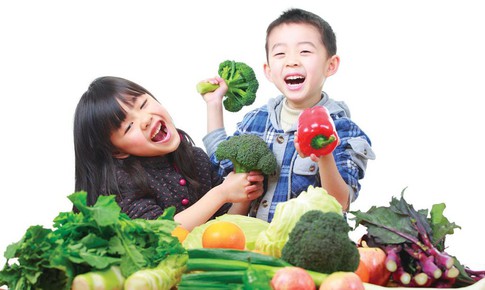 Trẻ dễ ốm khi đi nh&#224; trẻ: L&#224;m sao để tăng sức đề kh&#225;ng đ&#250;ng c&#225;ch?
