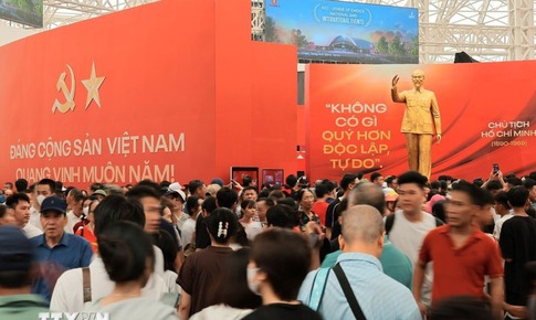 Triển l&#227;m th&#224;nh tựu đất nước thu h&#250;t 6,5 triệu lượt kh&#225;ch tham quan