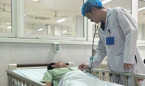 Ngừng tim 30 ph&#250;t do nhồi m&#225;u cơ tim, bệnh nh&#226;n hồi sinh kỳ diệu