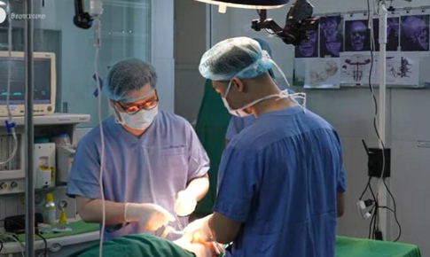 Lần đầu tiên tại Việt Nam, bác sĩ phẫu thuật thành công hai ca bệnh sọ mặt đặc biệt phức tạp