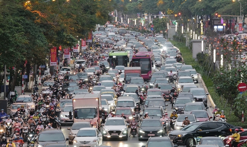 Hà Nội sẽ công bố cụ thể các tuyến đường hạn chế xe xăng dầu trong vùng phát thải thấp