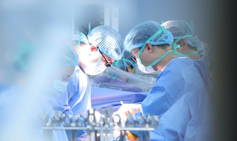 Nữ nhân viên y tế hiến tạng, 5 cuộc đời được tái sinh